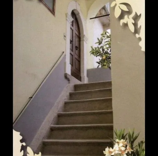 Il Minotauro A 5 Minuti Da Popoli Отель типа 