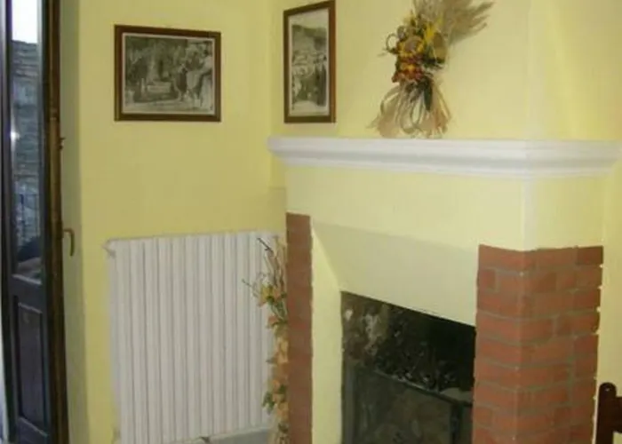 Il Minotauro A 5 Minuti Da Popoli Отель типа 