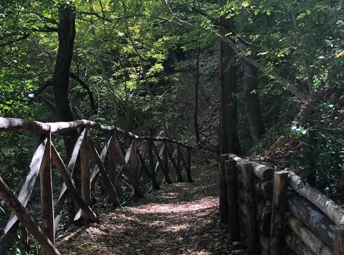 Il Minotauro A 5 Minuti Da Popoli *